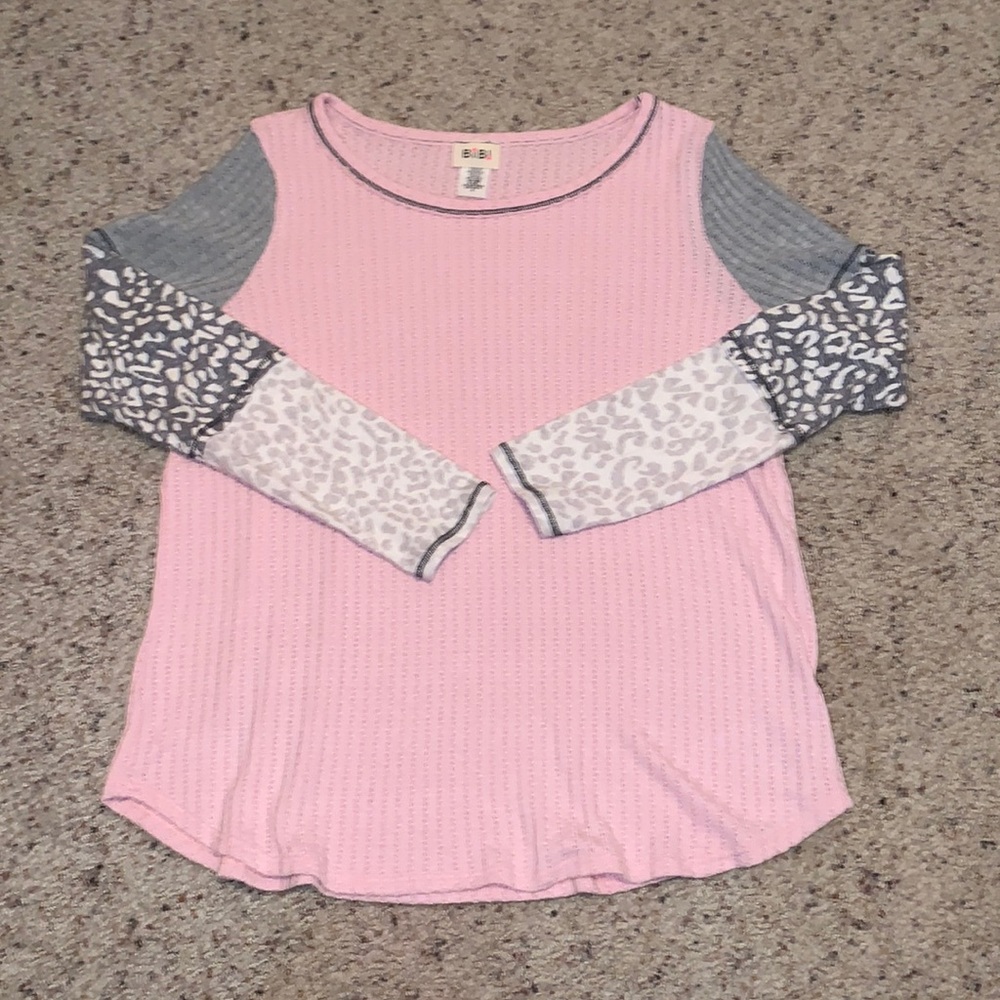 Women’s long sleeve shirt